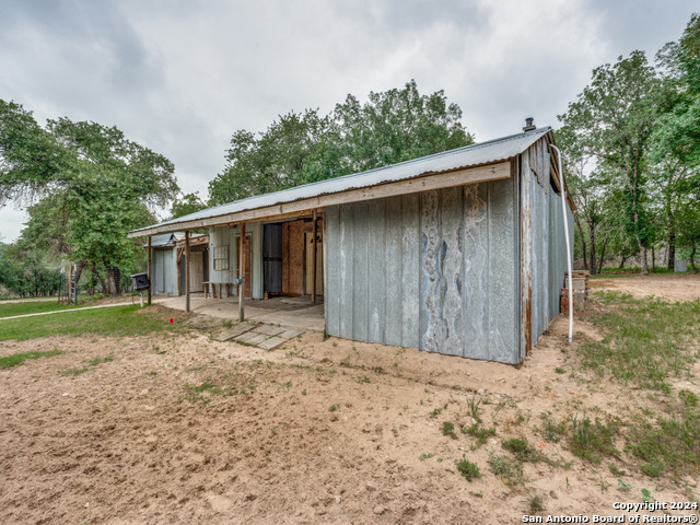 1004 Bluebonnet Ln Property Photo 31