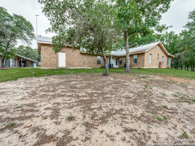 1004 Bluebonnet Ln Property Photo 36