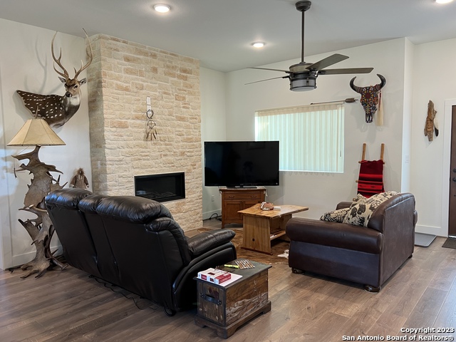 175 Pine Tree Rd Property Photo 11