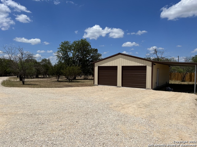 175 Pine Tree Rd Property Photo 27