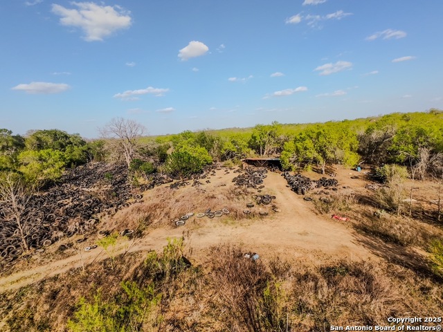1715 S Loop 1604 E Property Photo 5
