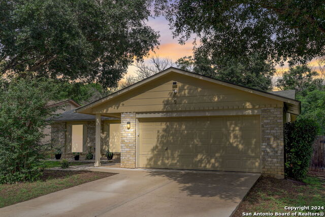 5642 Wood Climb St Property Photo 2