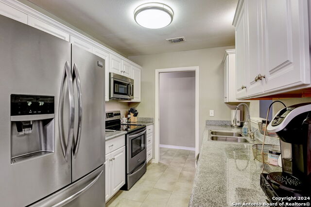 5642 Wood Climb St Property Photo 13
