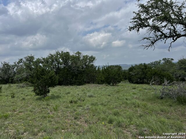 23 Lipan Apache Run Property Photo 6