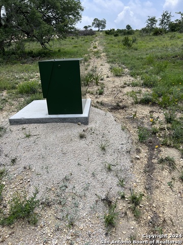 23 Lipan Apache Run Property Photo 16