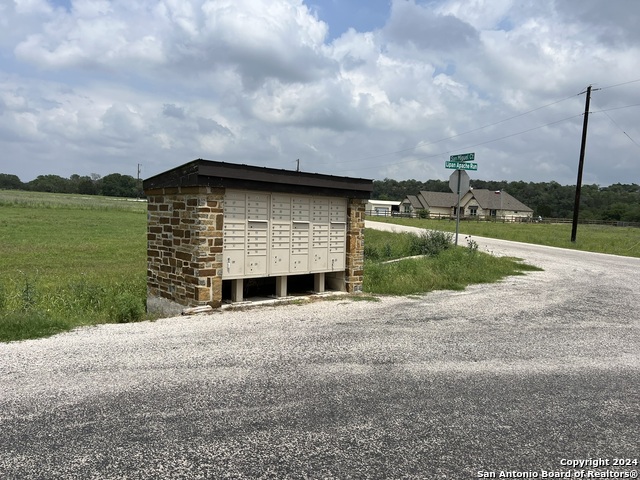 23 Lipan Apache Run Property Photo 17