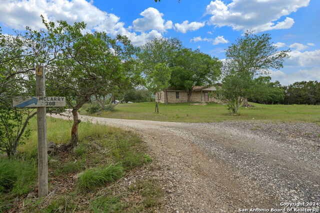 38b Walnut Grove Rd Property Photo 6