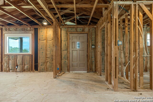 38b Walnut Grove Rd Property Photo 10