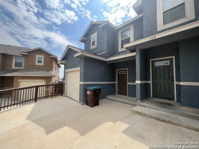 7014 Donovan Way Property Photo 2