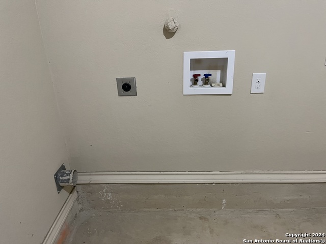 7014 Donovan Way Property Photo 10