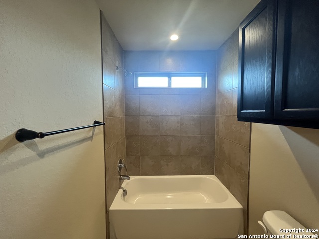 7014 Donovan Way Property Photo 28