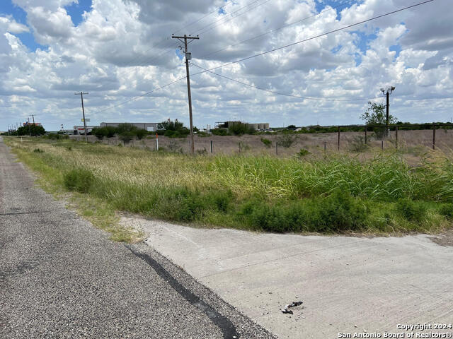 3258 N Highway 37 Access Property Photo 6