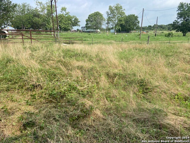 0 N Fm 949 Property Photo 5