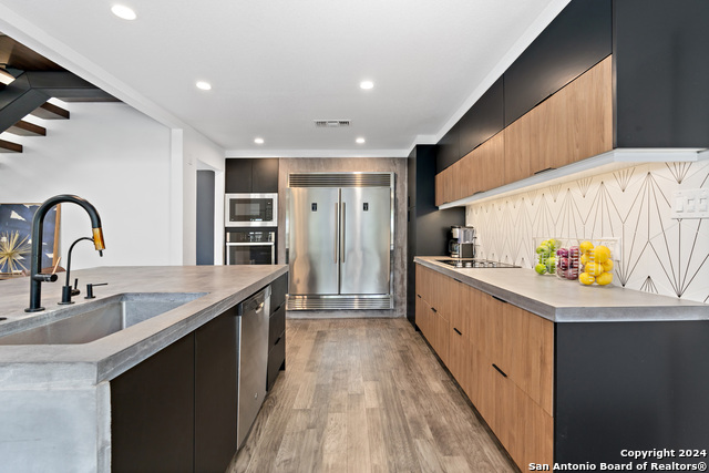 13103 Hunters Spring Property Photo 13