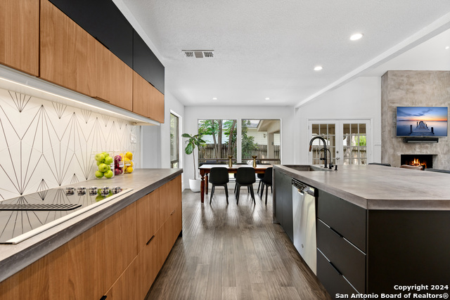 13103 Hunters Spring Property Photo 14
