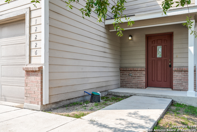 12226 Mountain Pine Property Photo 3