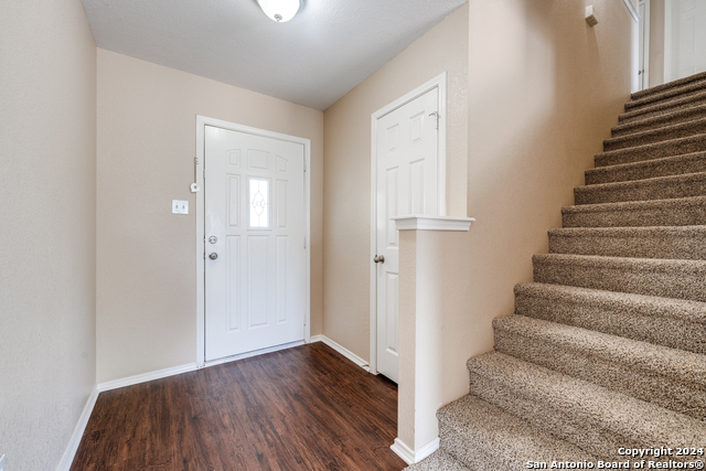 12226 Mountain Pine Property Photo 5