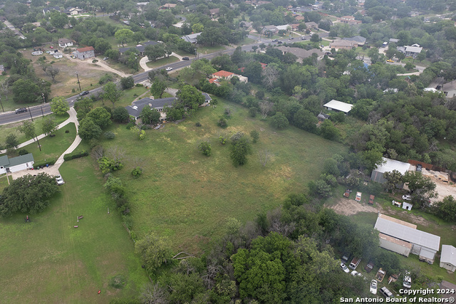 1618 Hillcrest Dr Property Photo 11