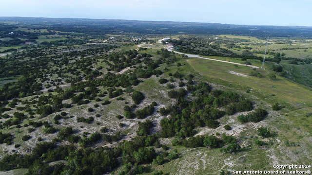 390 Scenic Hills Property Photo 2