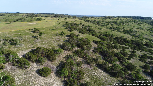 390 Scenic Hills Property Photo 8