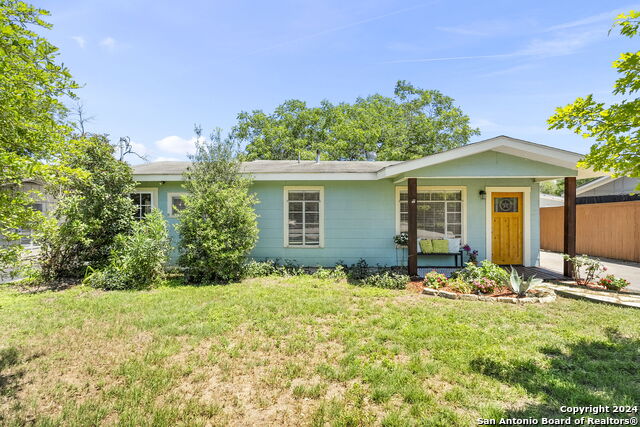 2673 Becker St. Property Photo 4