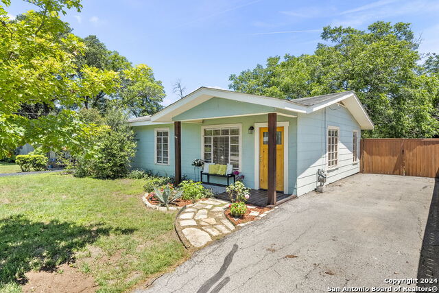 2673 Becker St. Property Photo 7