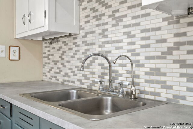 2673 Becker St. Property Photo 17