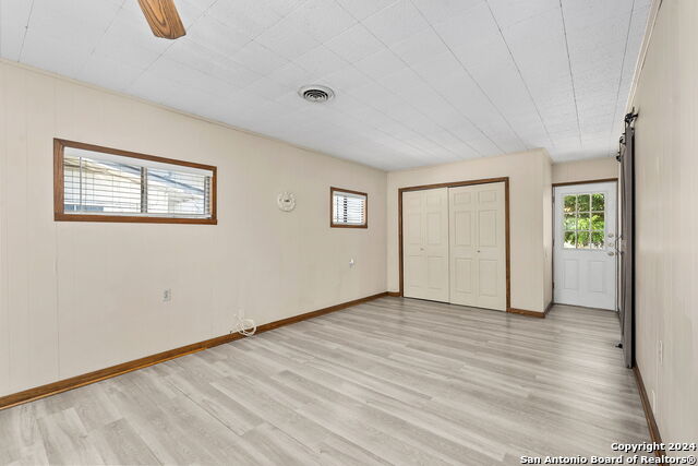 2673 Becker St. Property Photo 18