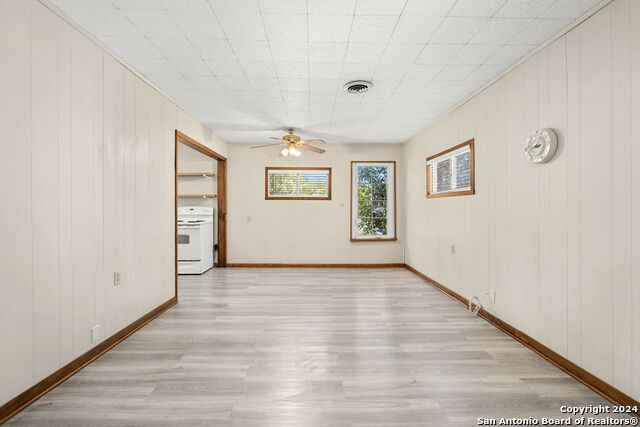 2673 Becker St. Property Photo 22