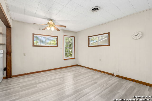 2673 Becker St. Property Photo 23