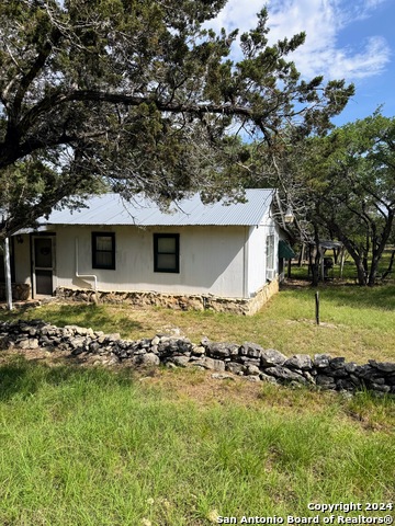 201 Cypress Bluff Rd Property Photo 10