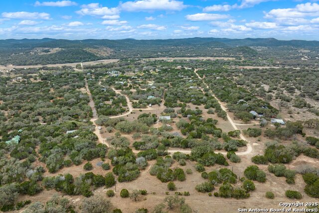 40ef White Tail Run Property Photo 16
