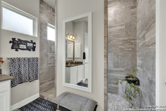 920 Carriage Loop Property Photo 10