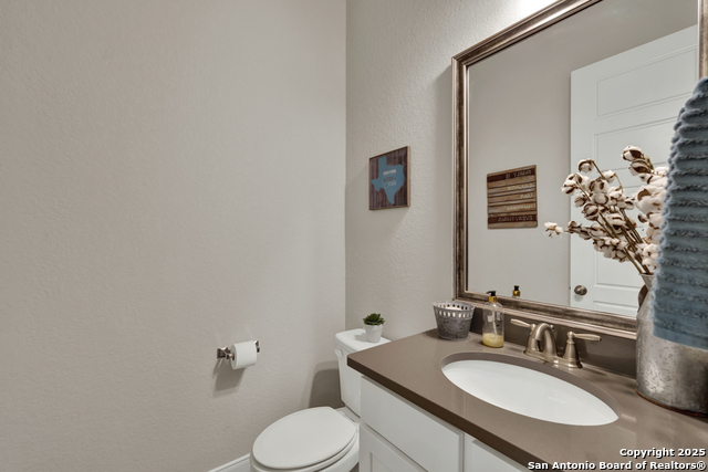 920 Carriage Loop Property Photo 19