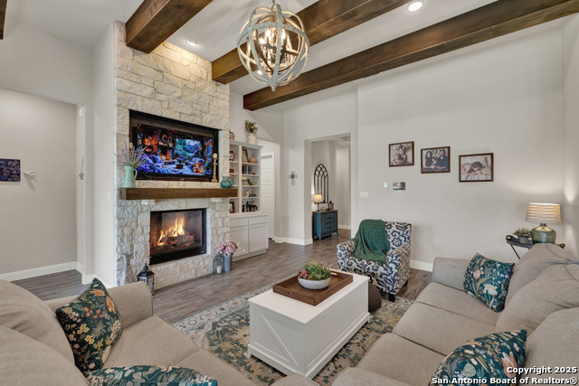 920 Carriage Loop Property Photo 25