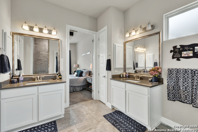 920 Carriage Loop Property Photo 32