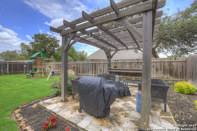 920 Carriage Loop Property Photo 36