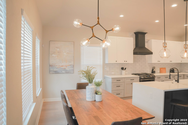 1215 Lamar St Property Photo 11