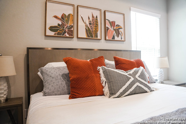 1215 Lamar St Property Photo 18