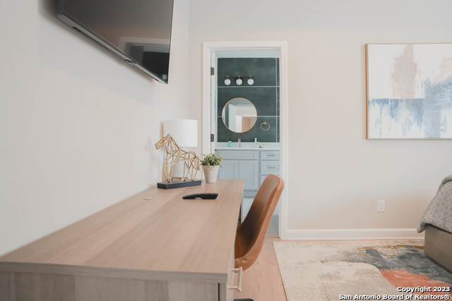 1215 Lamar St Property Photo 24