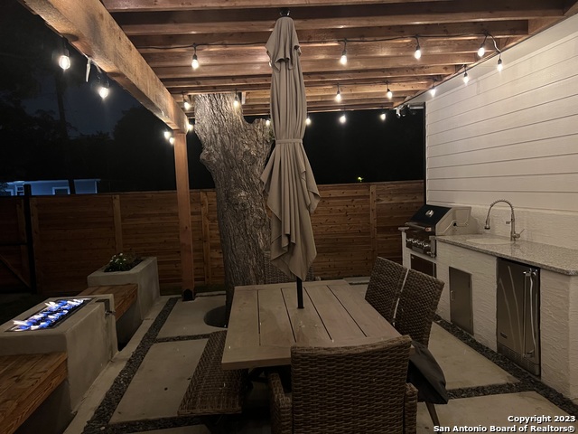 1215 Lamar St Property Photo 43