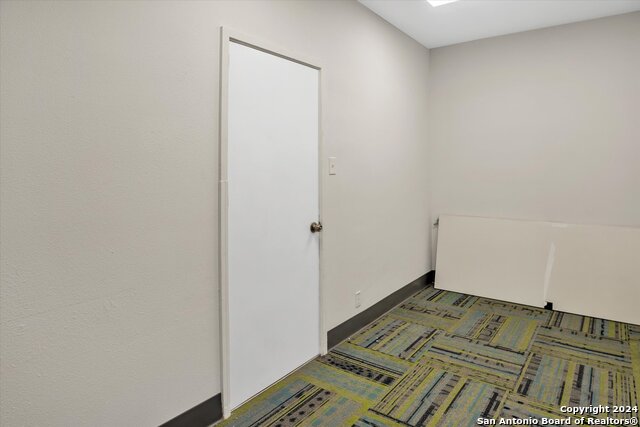 8647 Wurzbach Rd Property Photo 21
