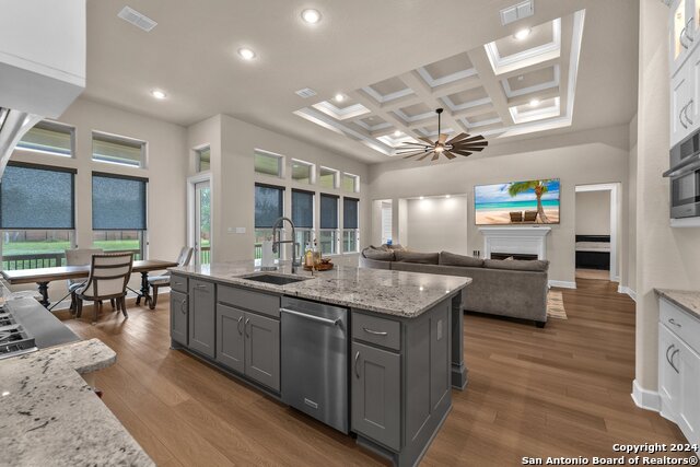 463 James Way Property Photo 3