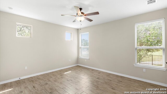 344 Dancing Oak Property Photo 15