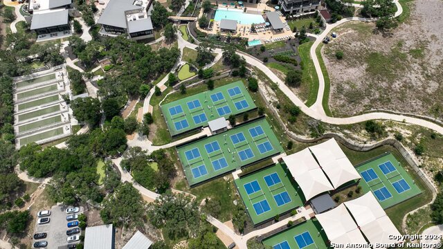 344 Dancing Oak Property Photo 34