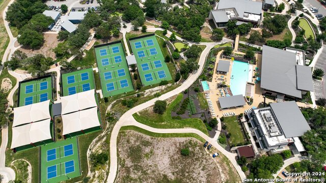 344 Dancing Oak Property Photo 35