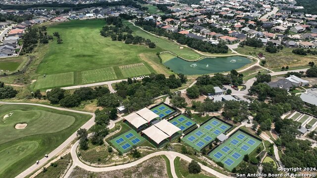 344 Dancing Oak Property Photo 36