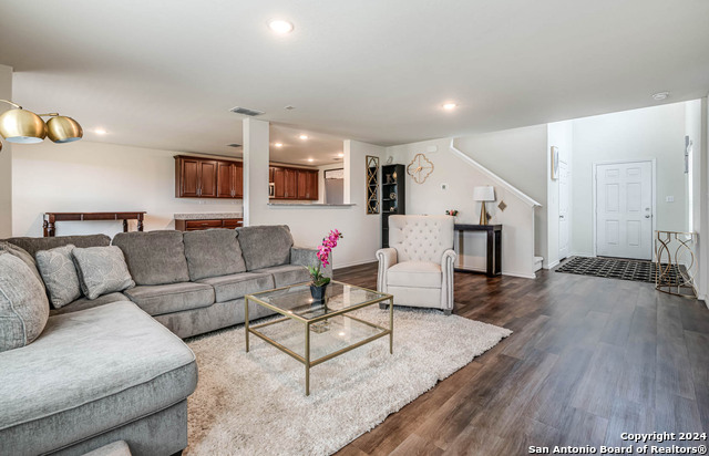 519 Wild Olive Way Property Photo 12