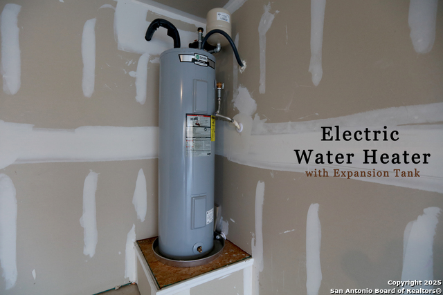 519 Wild Olive Way Property Photo 32