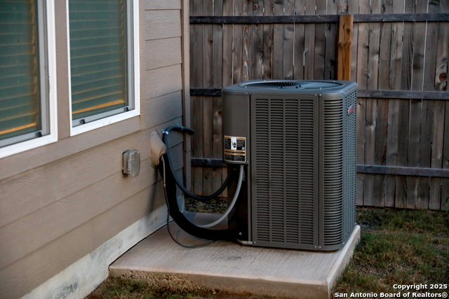 519 Wild Olive Way Property Photo 39